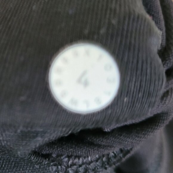 Lululemon Wunder Under High-Rise Tight Black Size 4 - Picture 7 of 7